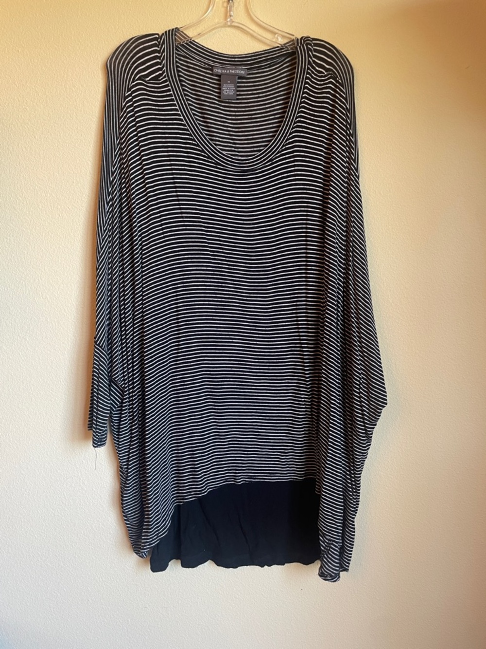 Chelsea and Theodore layered stripe dolman tee women’s size medium